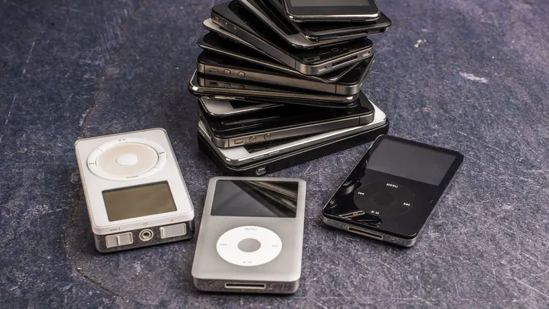 Интерактивная виртуальная копия классического плеера iPod на экране устройства